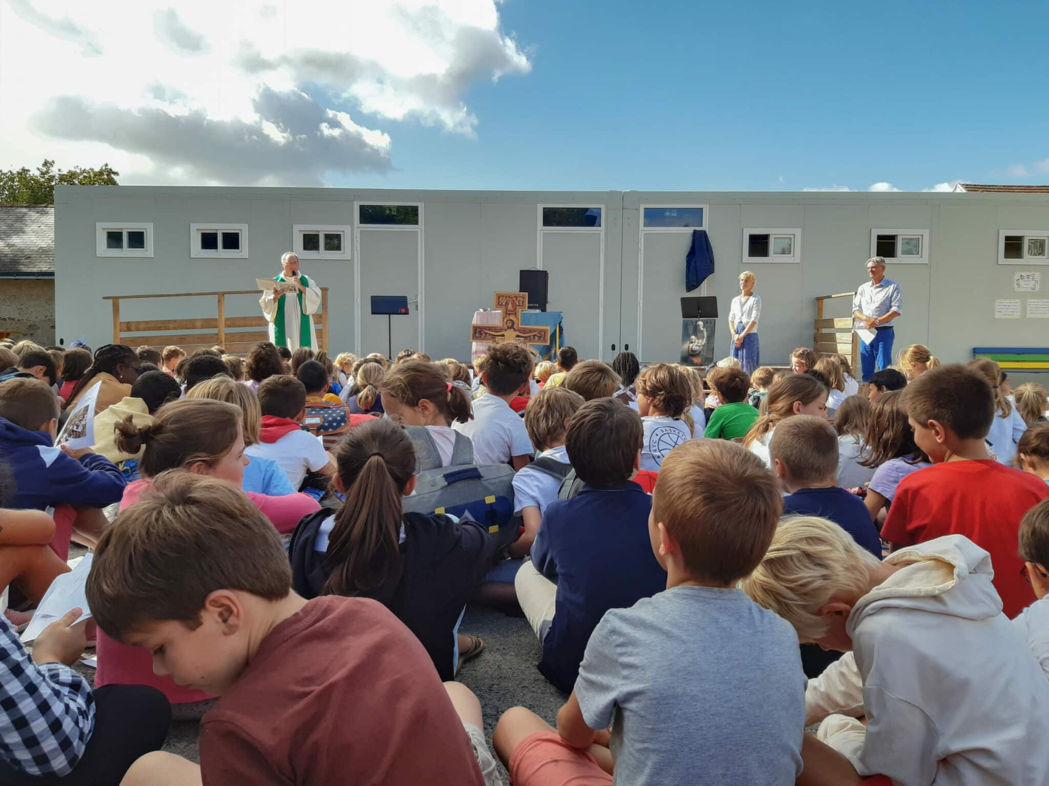 Blanche de Castille Nantes bénédiction écoliers cartables septembre 2022