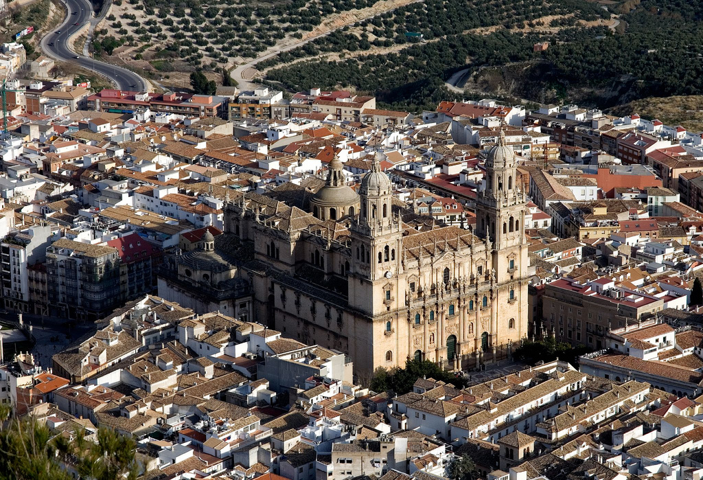 Photo de la Catedral de Jaén par Alejandro Flores, utilisée sous CC BY 2.0.